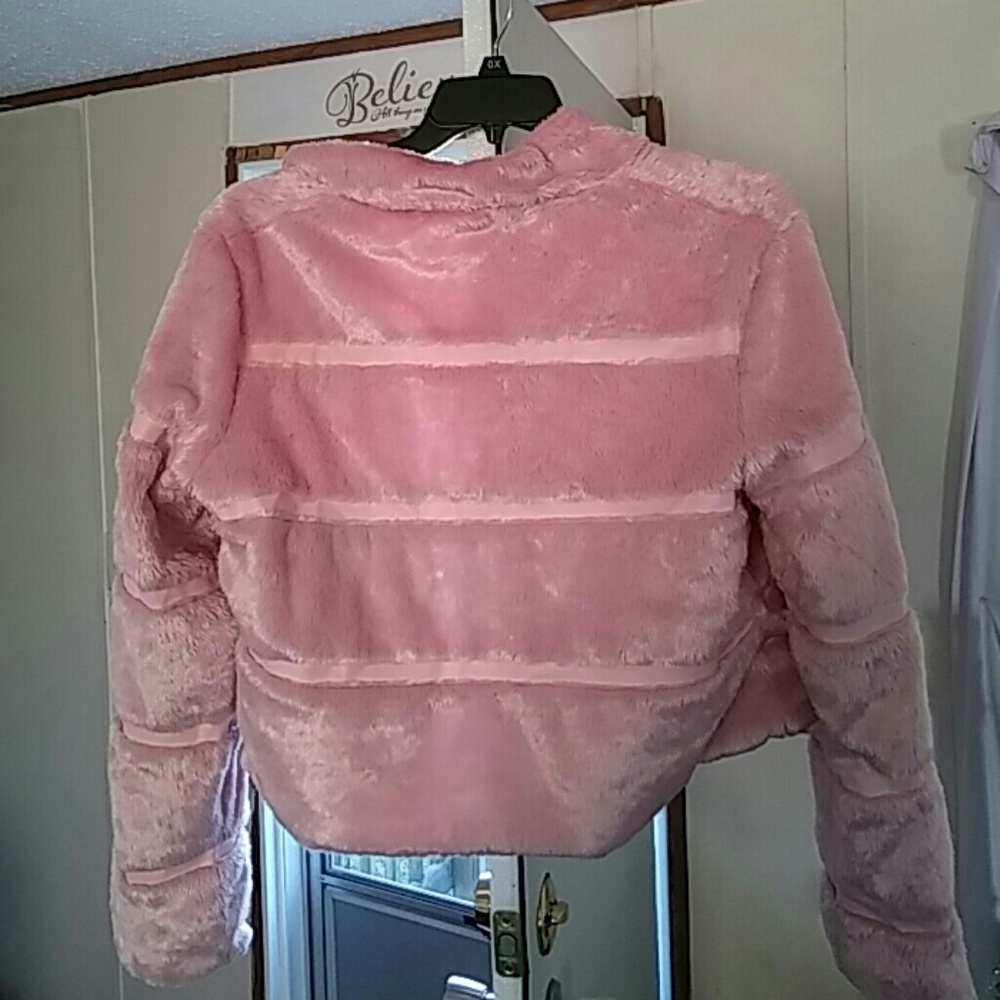 Jacket - Picture 4 of 6